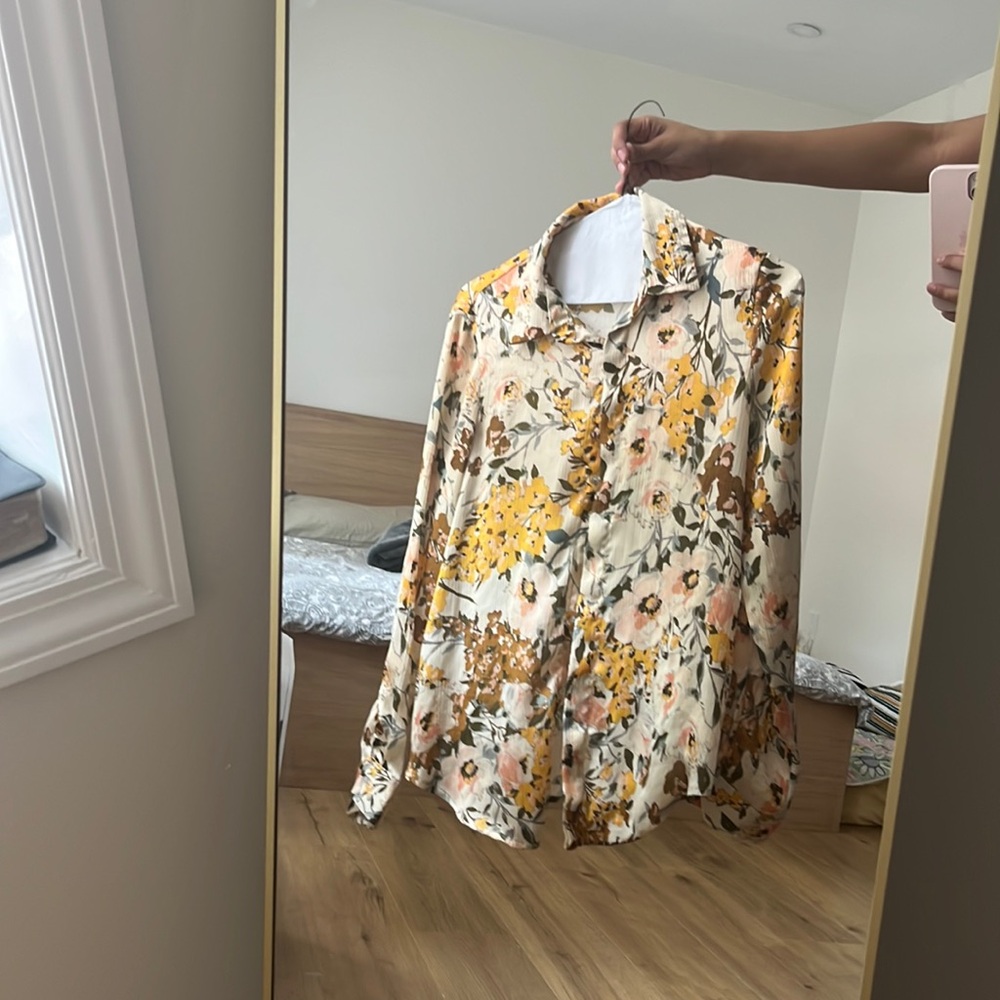 Zara floral crepe blouse